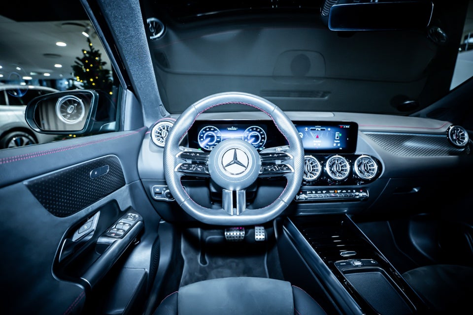 Mercedes EQA350 AMG Advance 4Matic 5d