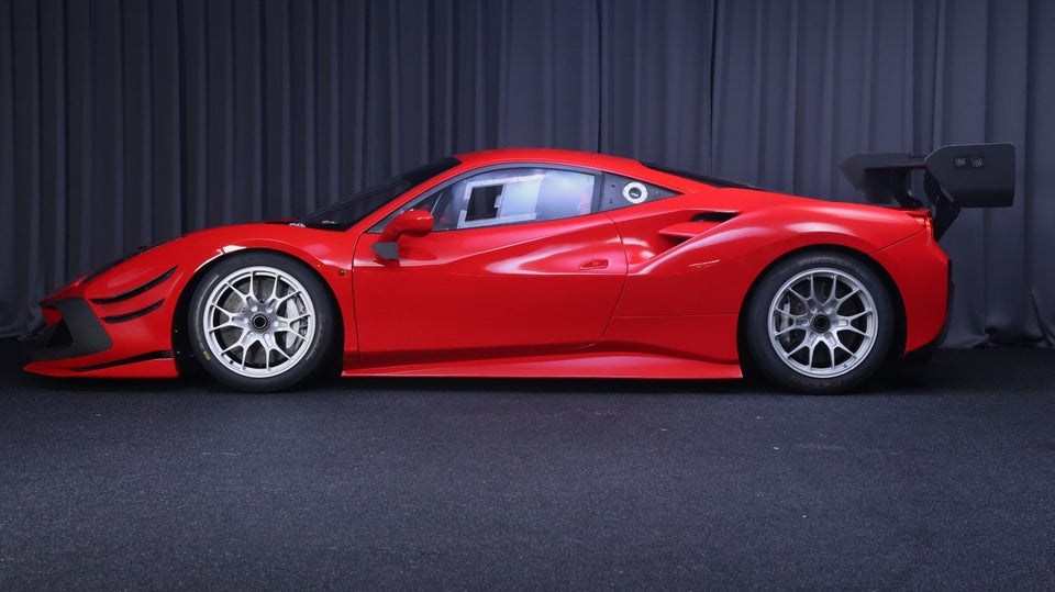 Ferrari 488 GTB 3,9 DCT 2d