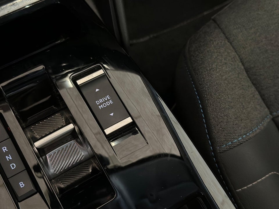 Citroën ë-C4 50 Shine 5d