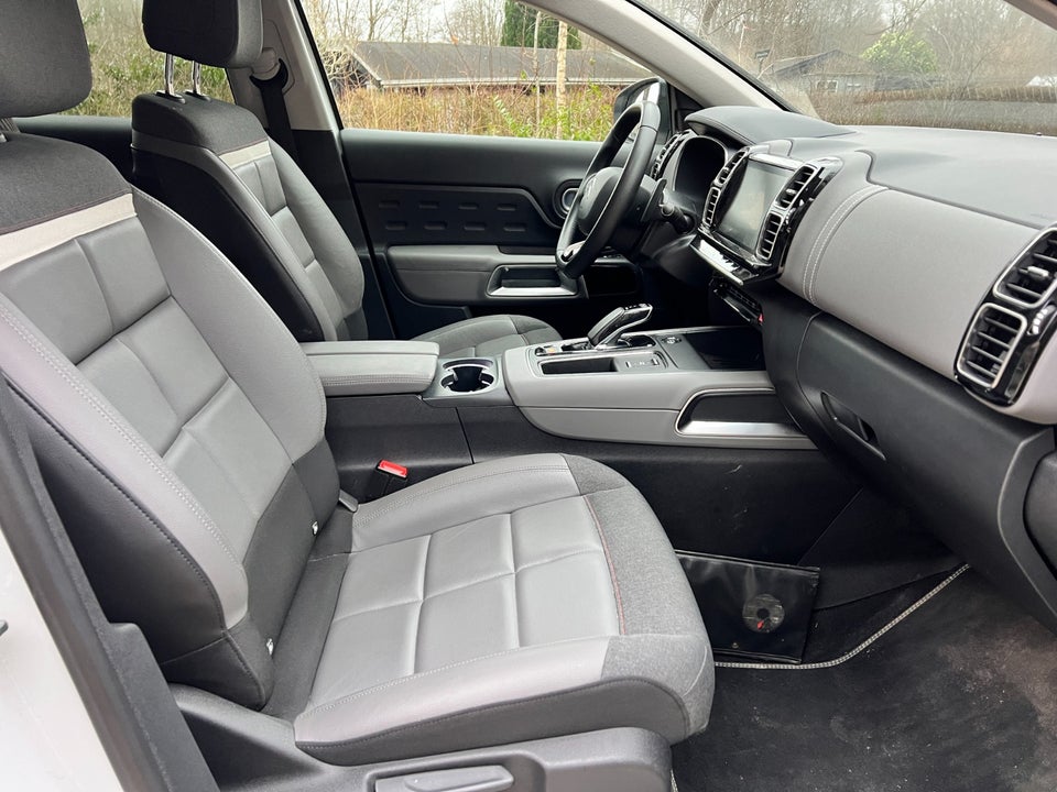 Citroën C5 Aircross 1,6 Hybrid Shine Sport EAT8 5d