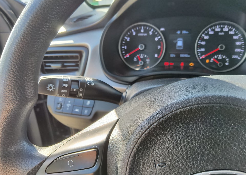 Kia Rio 1,25 MPi Base Line 5d