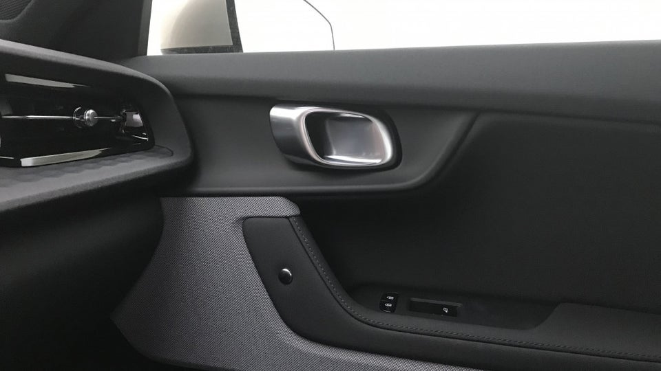 Polestar 2 Standard Range 5d