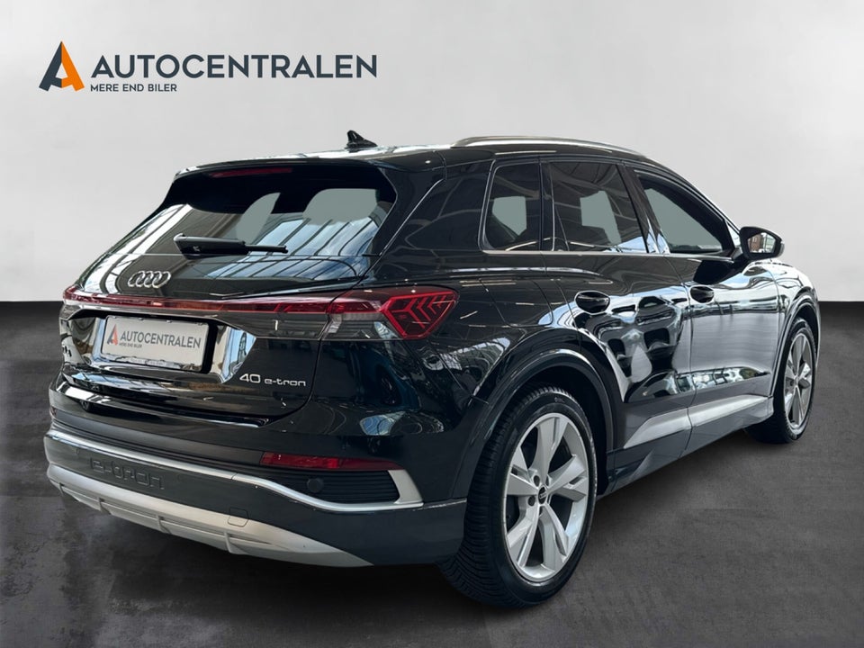 Audi Q4 e-tron 40 S-line 5d
