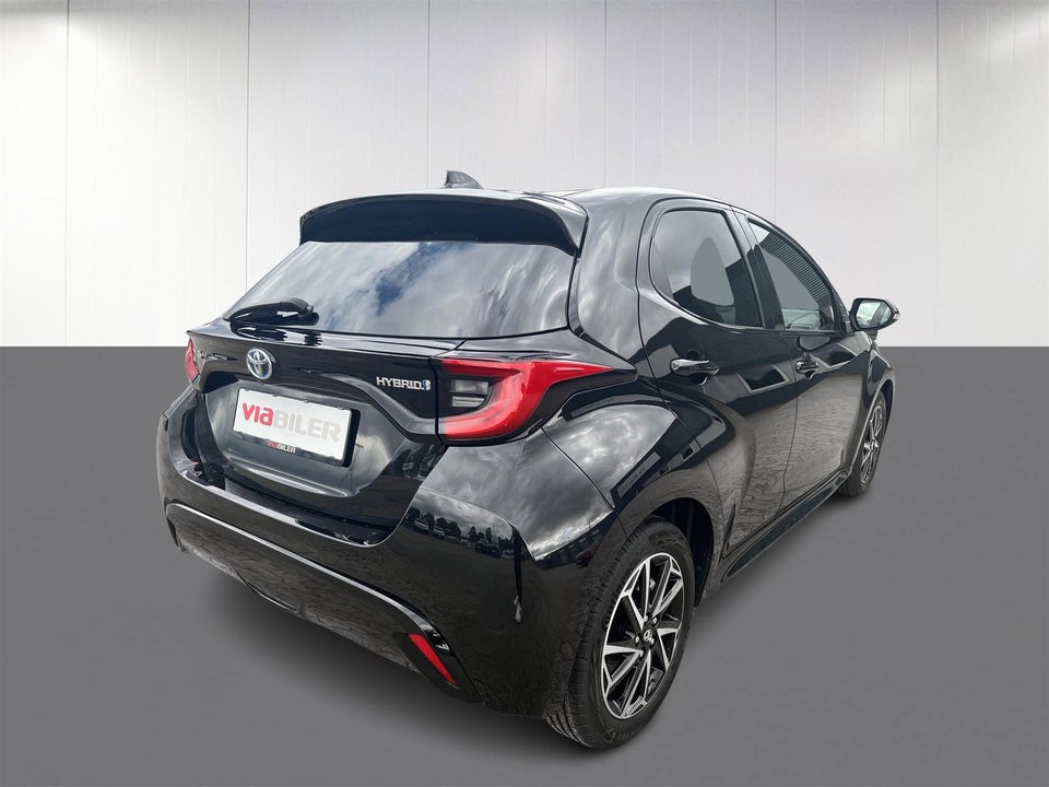 Toyota Yaris 1,5 Hybrid Style e-CVT 5d