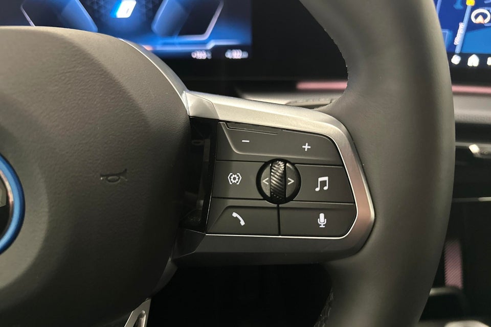 BMW iX1 eDrive20 M-Sport 5d