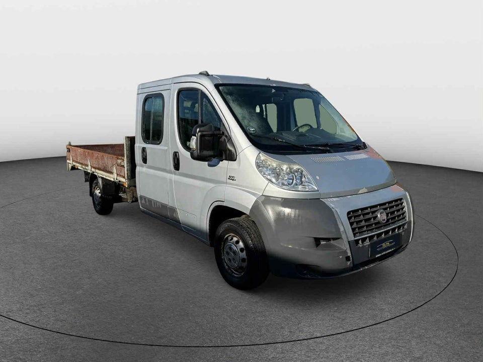 Fiat Ducato 33 2,3 JTD 120 Mandskabsvogn m/lad 4d