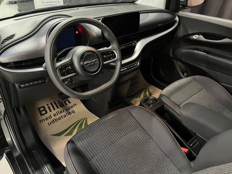 Fiat 500e 42 Icon 3d