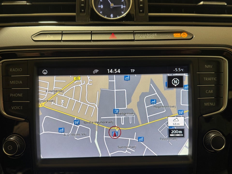 VW Passat 2,0 TDi 150 R-line Variant DSG 5d