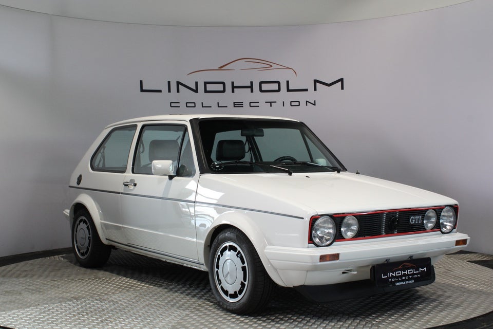 VW Golf I 1,8 GTi Pirelli 3d