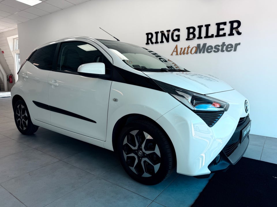 Toyota Aygo 1,0 VVT-i x-press 5d