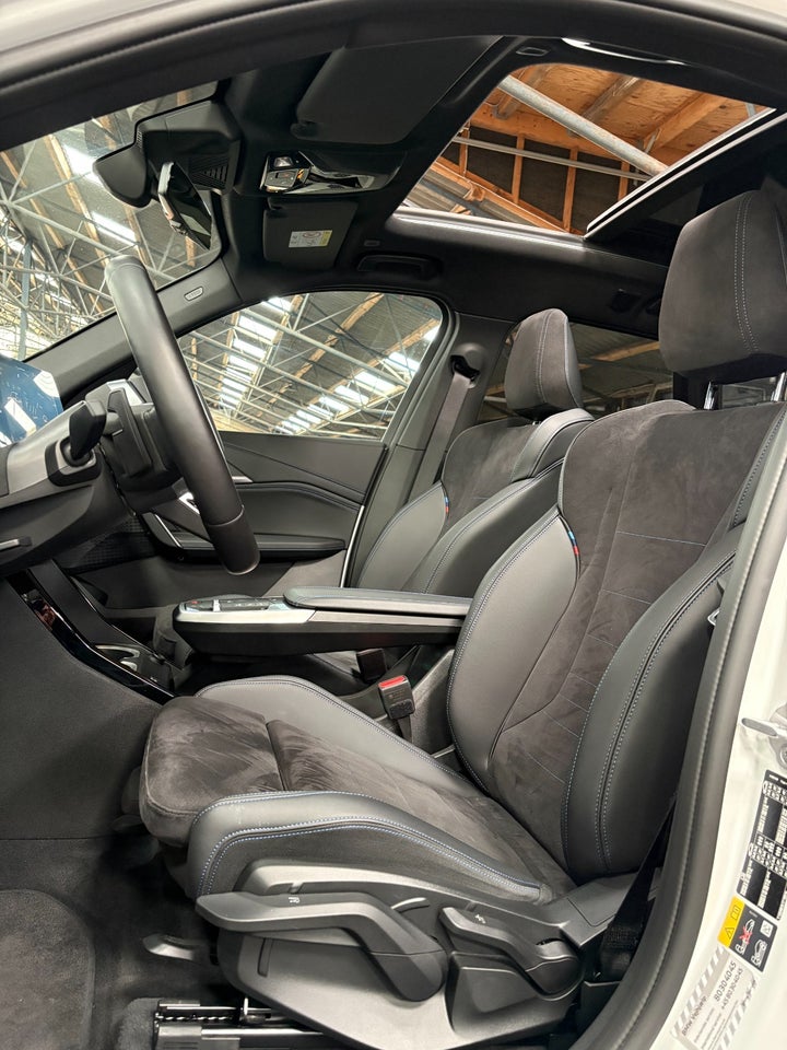 BMW iX1 xDrive30 M-Sport 5d