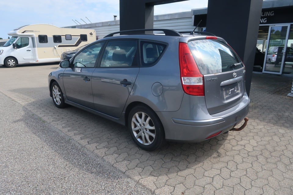 Hyundai i30 1,6 CRDi 90 Comfort CW 5d