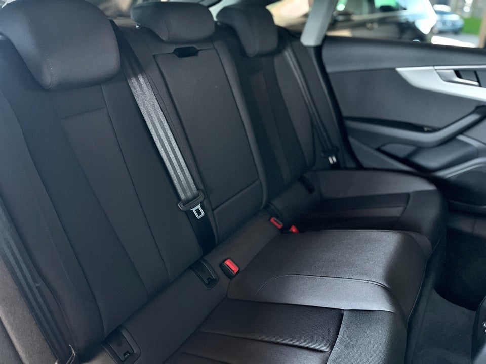 Audi A5 40 TFSi Advanced Prestige Sportback S-tr. 5d