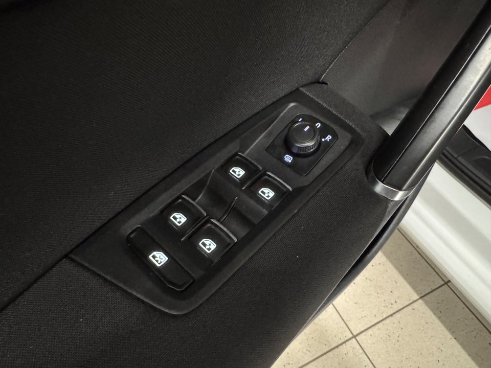 VW Touran 1,5 TSi 150 Comfortline 7prs 5d