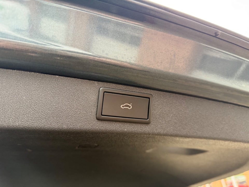 Skoda Enyaq 80 iV Selection Suite 5d