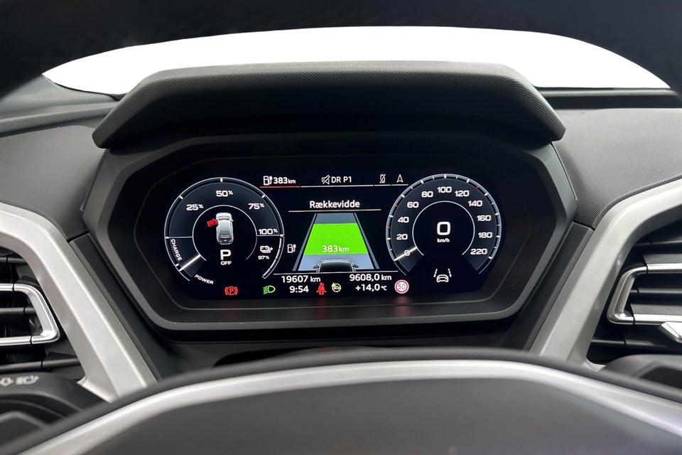 Audi Q4 e-tron 45 Progress 5d