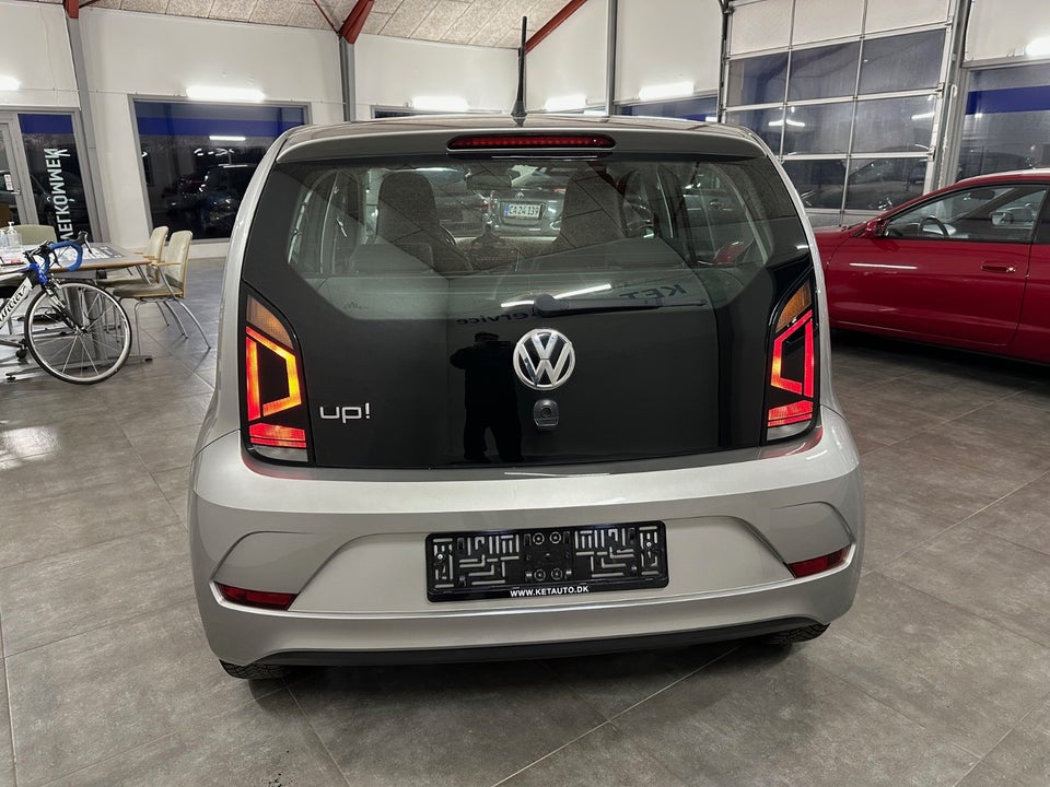 VW Up! 1,0 MPi 60 Move Up! BMT 5d
