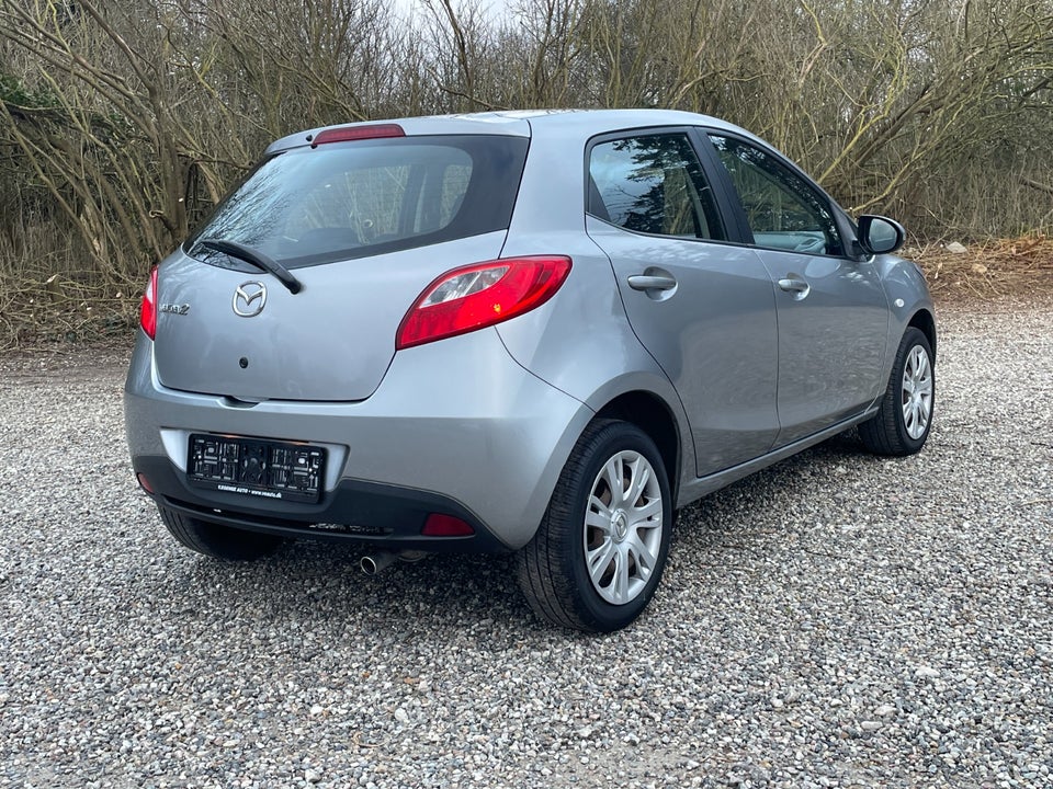 Mazda 2 1,3 Takara Edition 5d