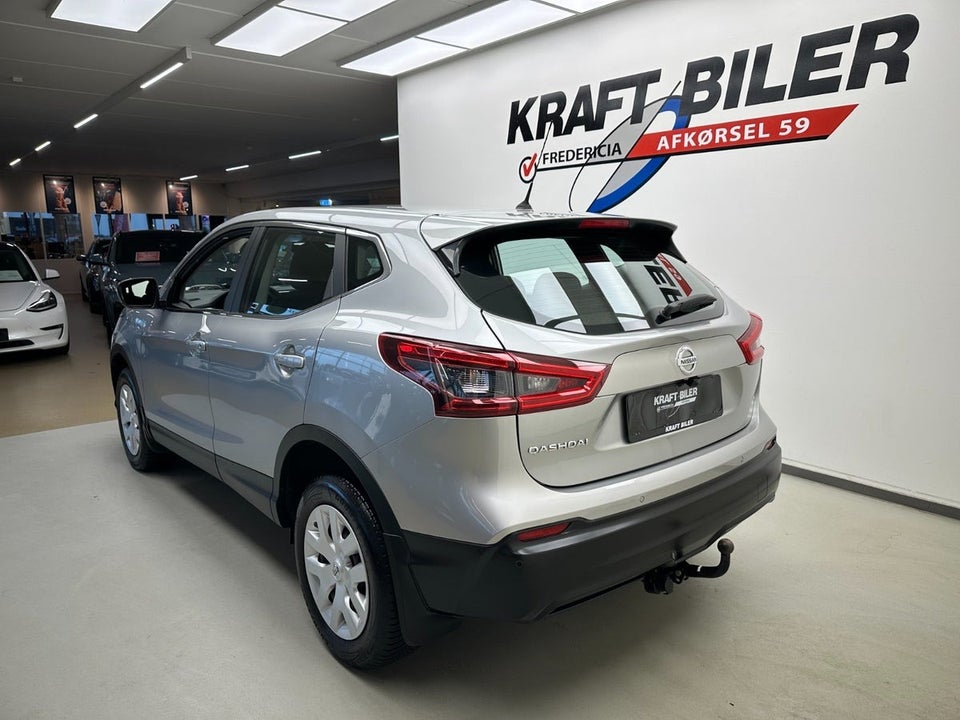 Nissan Qashqai 1,5 dCi 115 Visia 5d