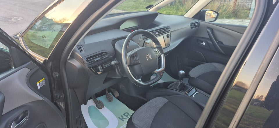 Citroën Grand C4 Picasso 1,6 BlueHDi 120 Cool 7prs 5d
