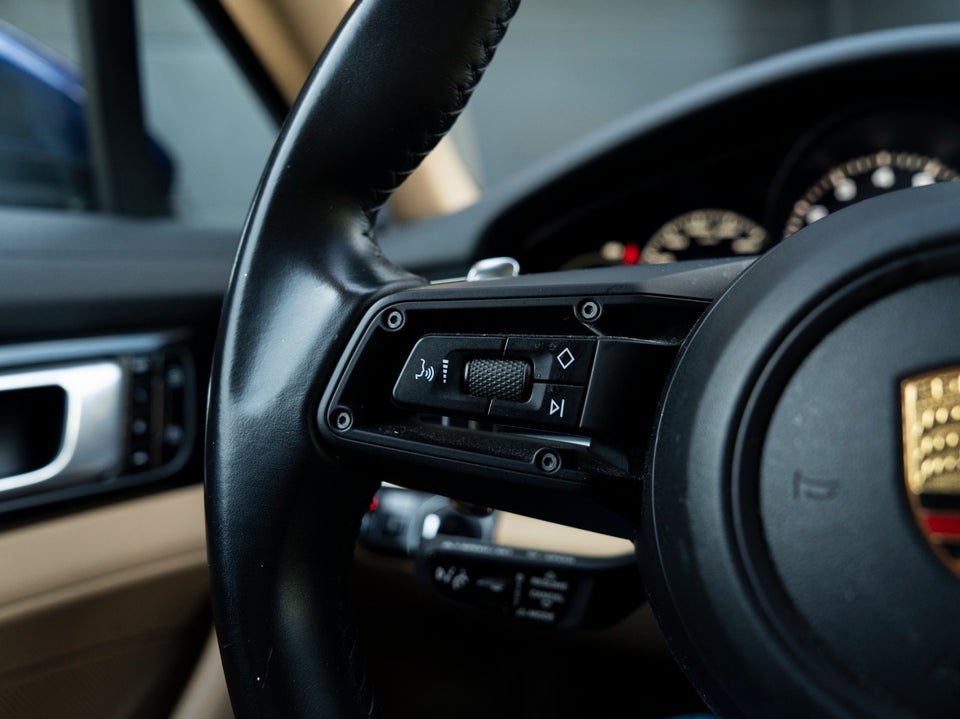 Porsche Panamera 4 2,9 E-Hybrid Sport Turismo PDK 5d