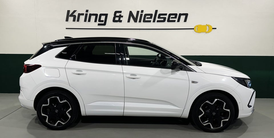 Opel Grandland 1,5 D 130 GS Line aut. 5d