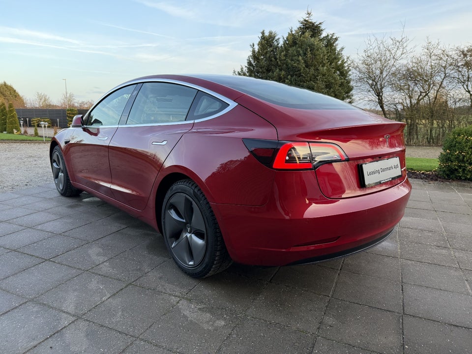 Tesla Model 3 Long Range AWD 4d