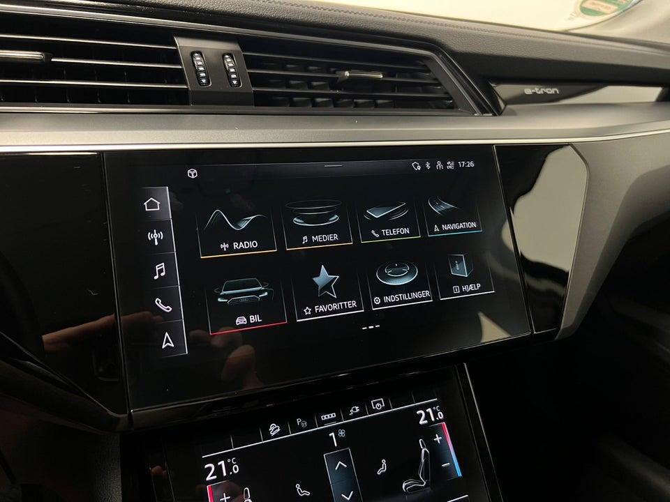 Audi e-tron 50 quattro 5d