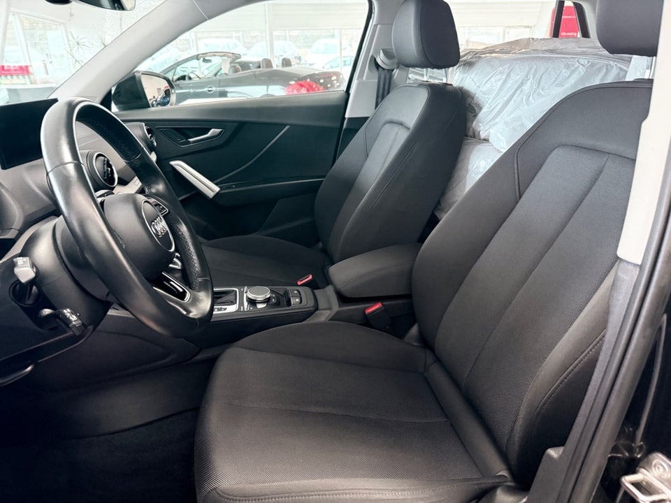Audi Q2 35 TFSi Prestige S-tr. 5d