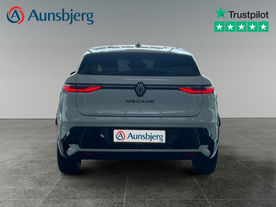 Renault Megane E-Tech 40 Equilibre 5d