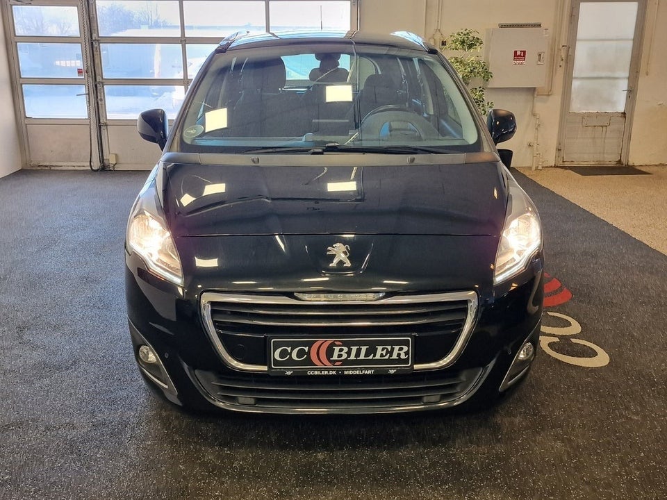 Peugeot 5008 1,6 BlueHDi 120 Allure 7prs 5d