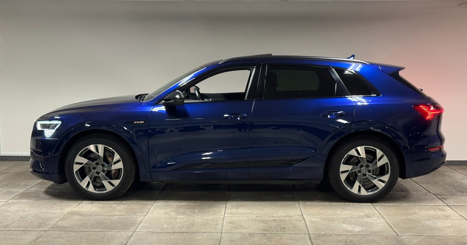 Audi e-tron 55 S-line quattro 5d