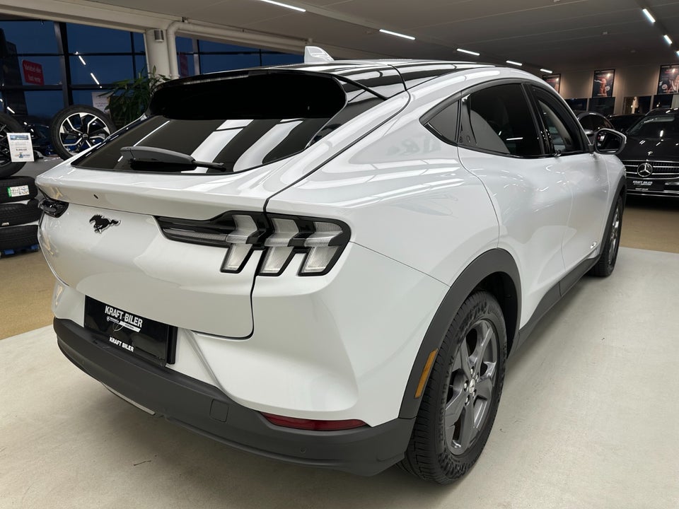 Ford Mustang Mach-E 75 Standard Range 5d