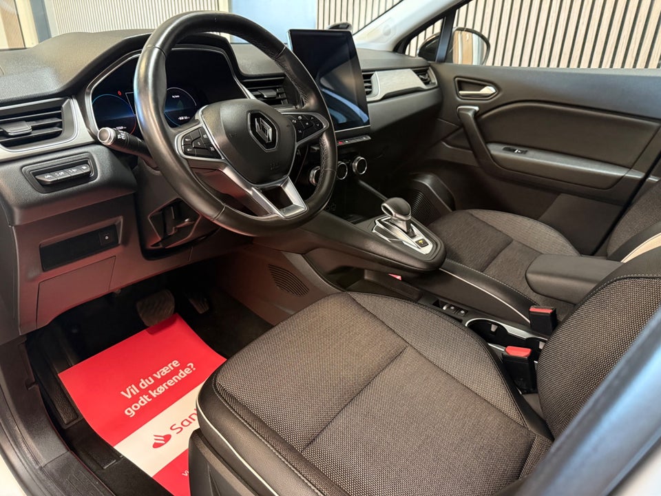 Renault Captur 1,6 E-Tech Intens 5d