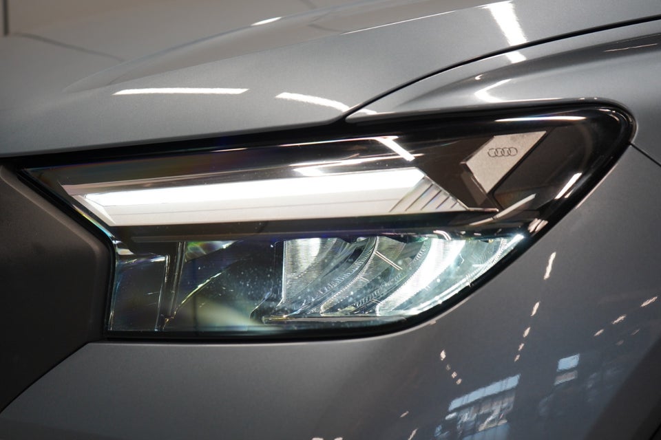 Audi Q4 e-tron 35 Attraction 5d