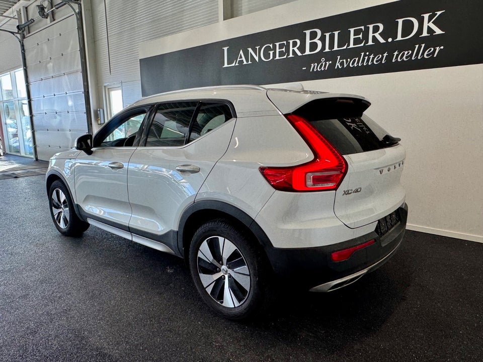 Volvo XC40 1,5 T5 ReCharge Inscription aut. 5d