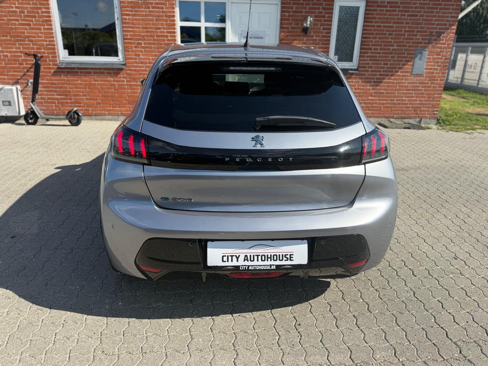 Peugeot e-208 50 Allure 5d