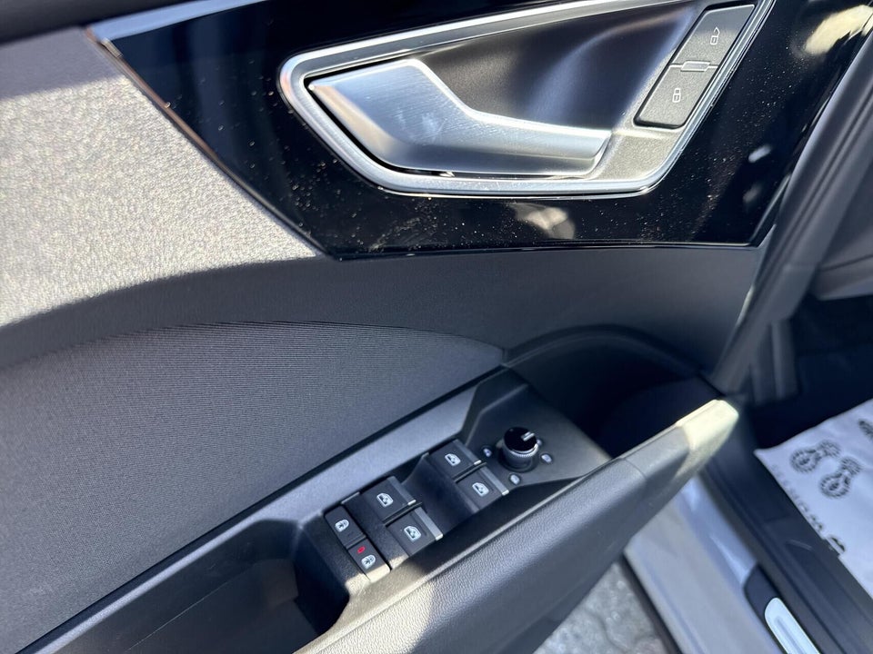 Audi Q4 e-tron 45 Progress quattro 5d