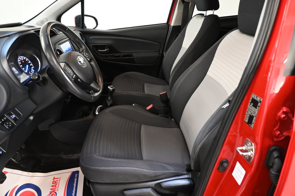 Toyota Yaris 1,0 VVT-i T2 Limited 5d