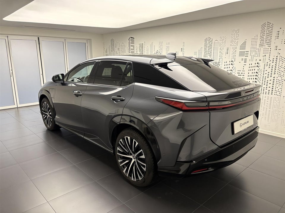 Lexus RZ300e Luxury 5d