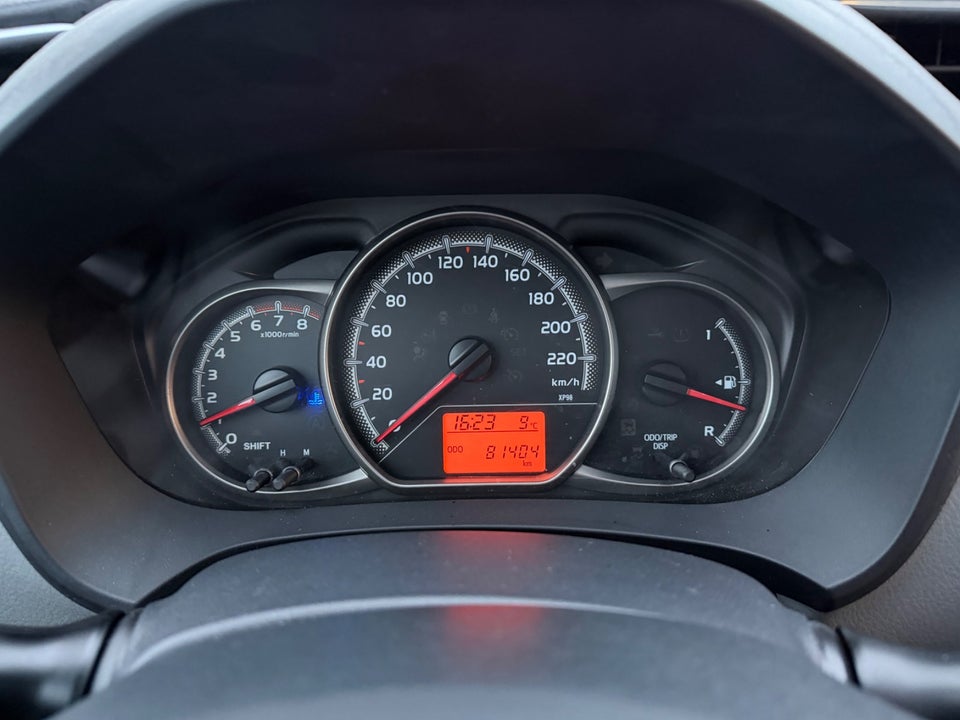 Toyota Yaris 1,0 VVT-i T2 Touch 5d