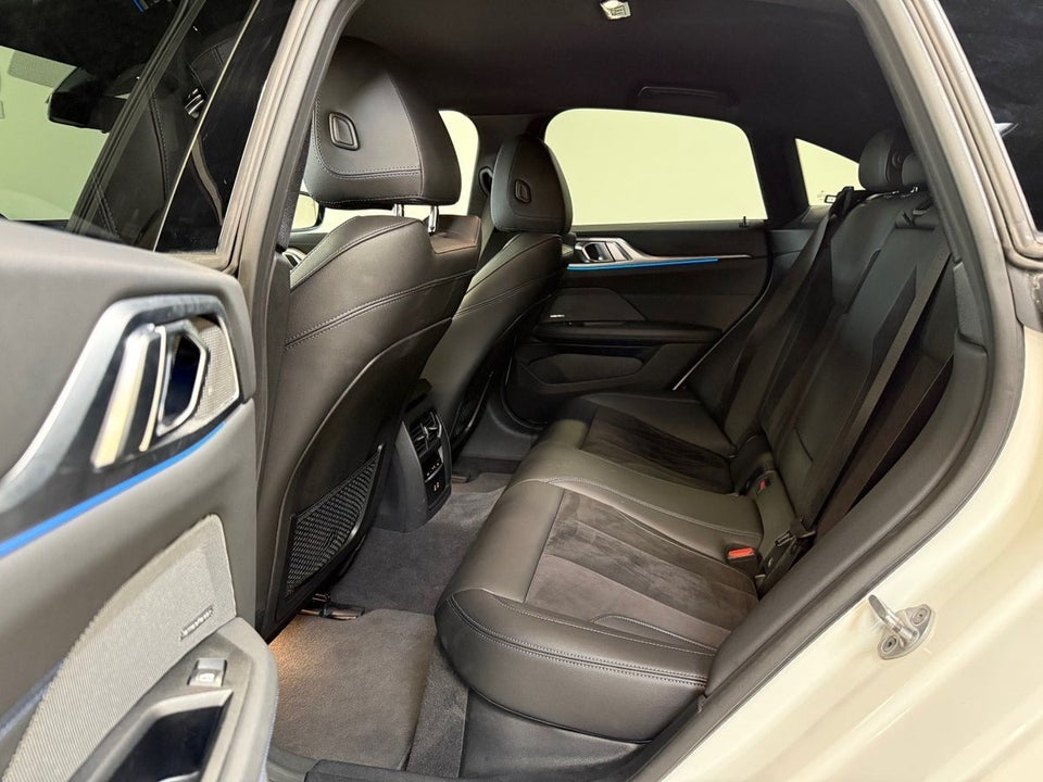 BMW i4 eDrive40 Fully Charged M-Sport 5d
