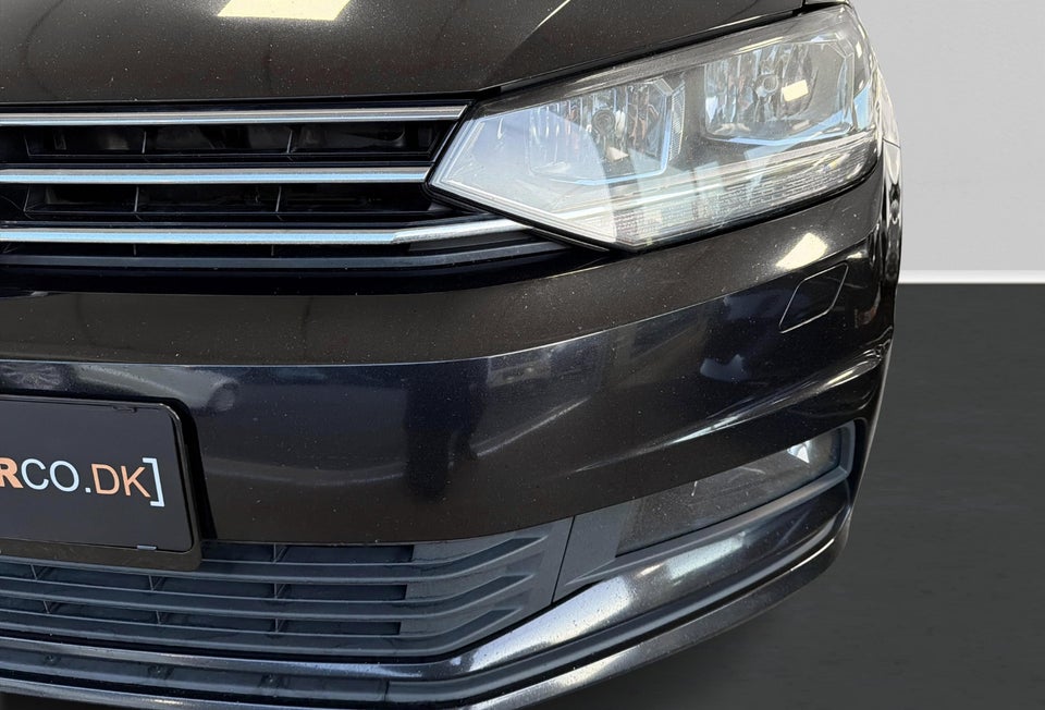 VW Touran 2,0 TDi 122 Comfortline Van 5d