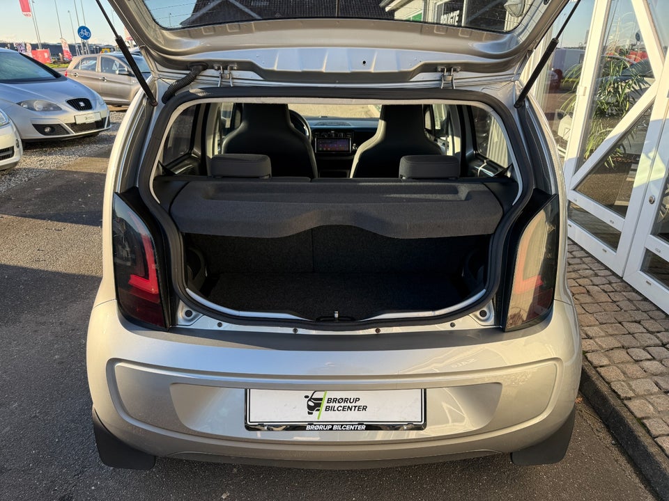 VW Up! 1,0 60 Move Up! BMT 5d