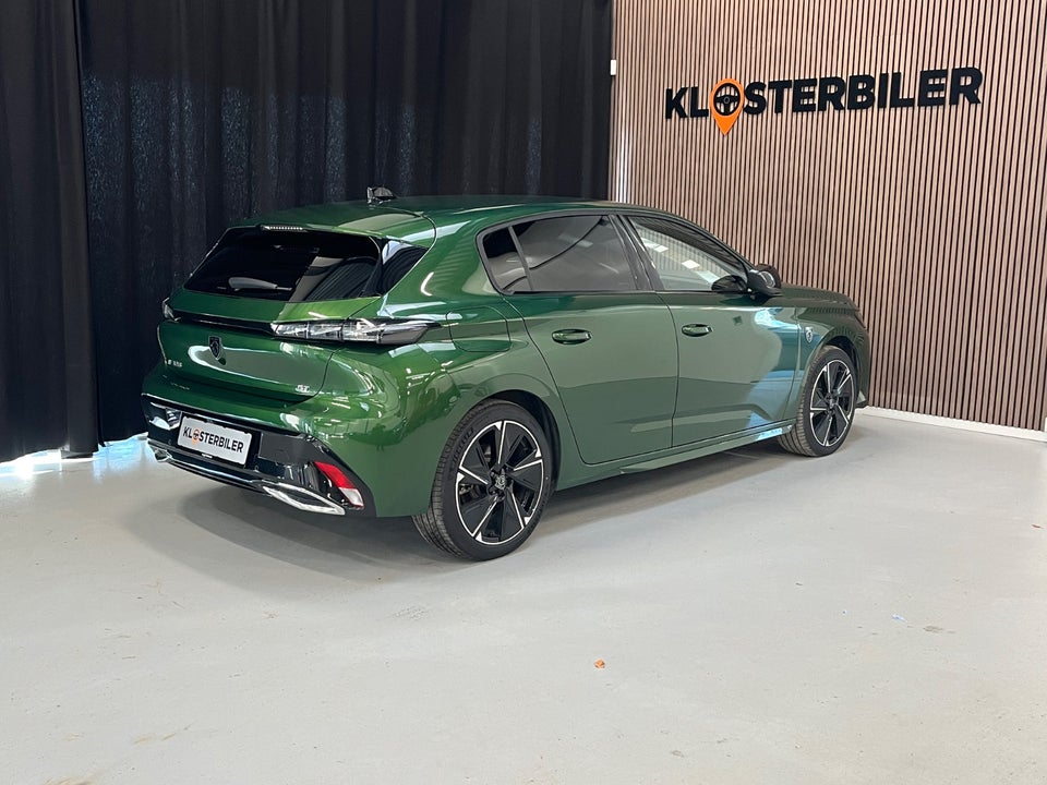 Peugeot e-308 54 GT 5d