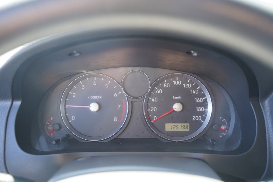 Suzuki Liana 1,6  5d