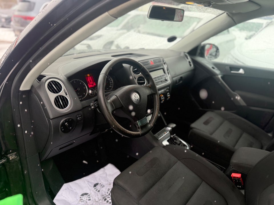 VW Tiguan 2,0 TDi 140 Sport & Style Tiptr. 4Motion Van 5d