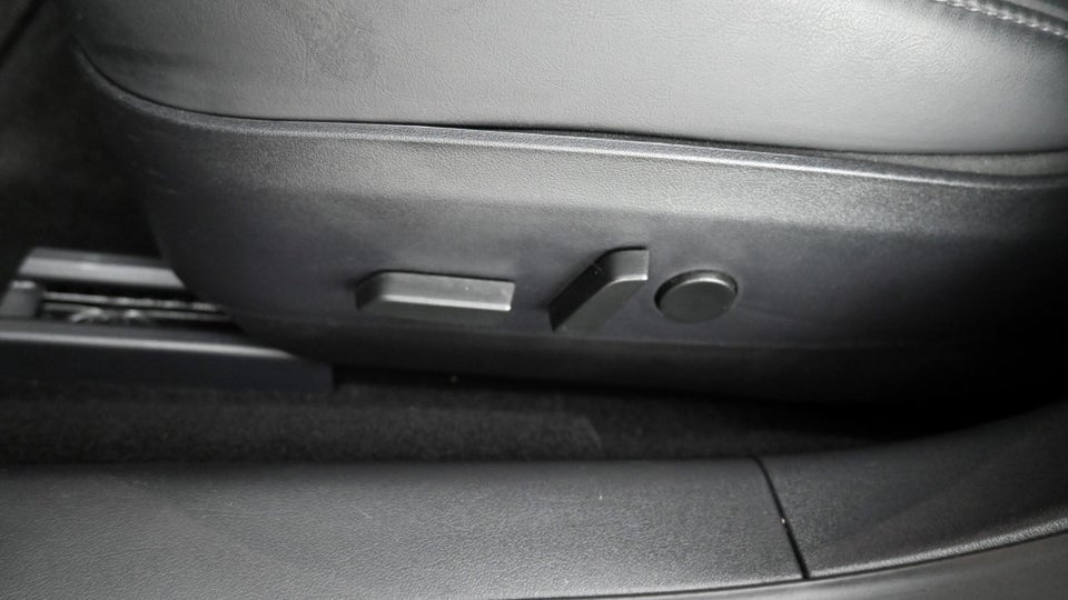 Tesla Model 3 Standard Range+ RWD 4d