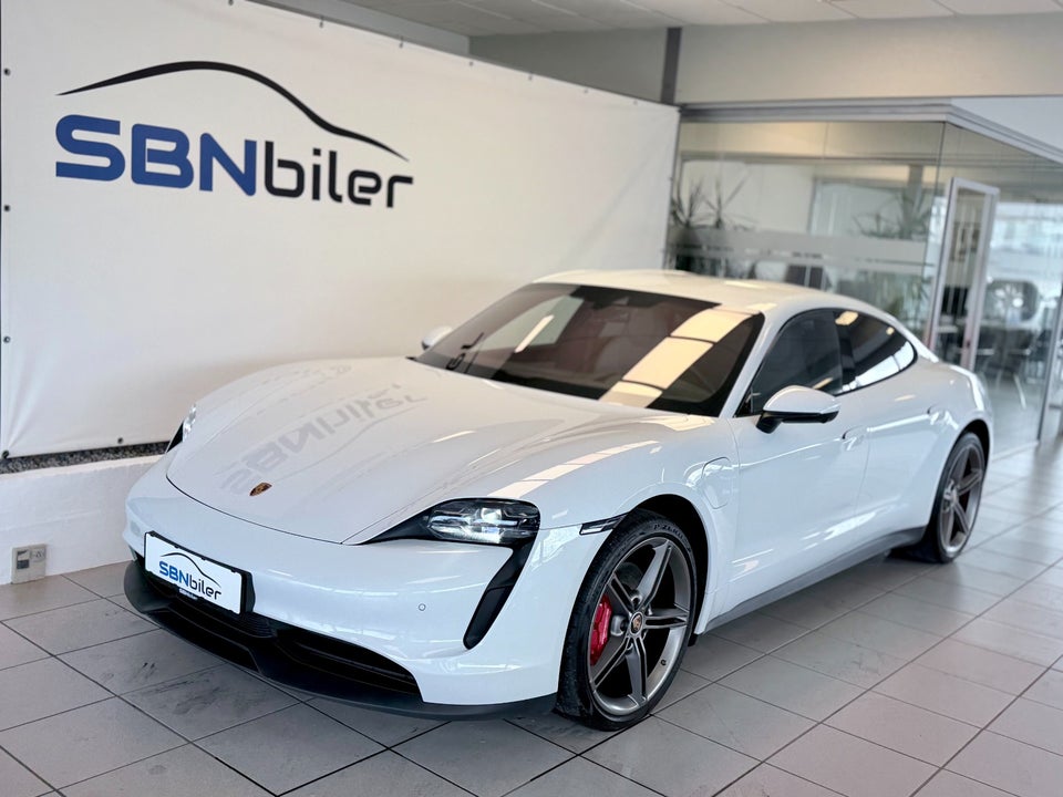 Porsche Taycan 4S Performance+ 4d