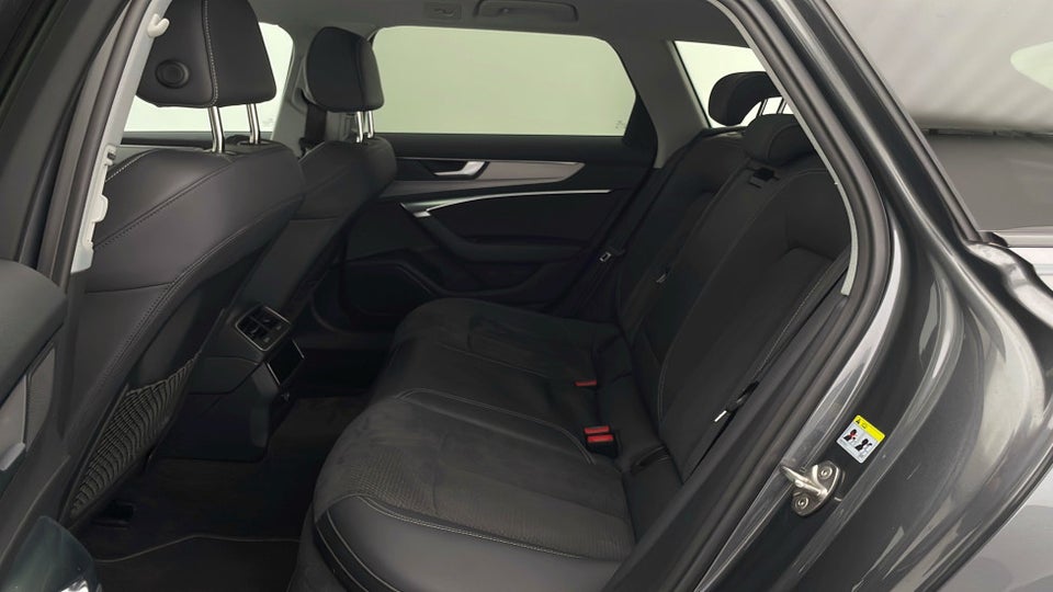 Audi A6 55 TFSi e Sport Prestige Avant quattro S-tr. 5d